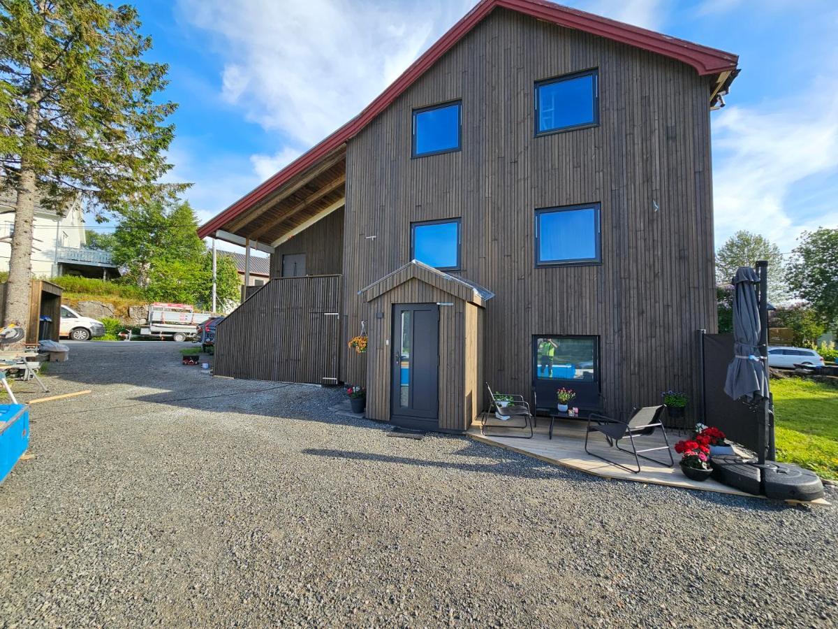 Innholdsrik Og Koselig Leilighet I Svolvaer Lofoten Dış mekan fotoğraf
